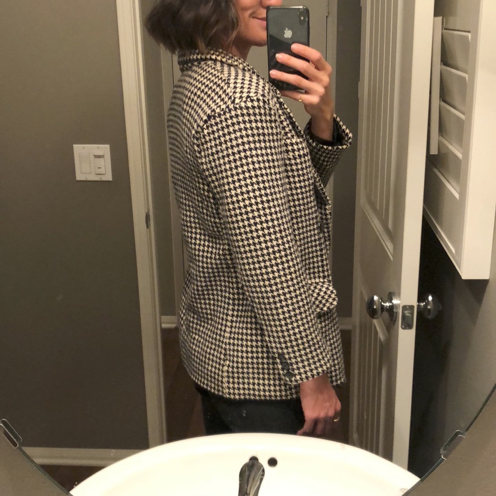 PURE WOOL vintage houndstooth black & white jacket - Picture 7 of 17